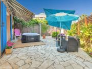 Antibes, villa jumelée de 88m2, terrain de 180m2, garage et