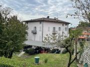 ANTIKES UND HERRSCHAFTLICHES PALAIS ANTIKES UND...
