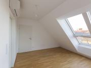 Anton Baumgartner Straße repräsentative 3 Zimmer DG...