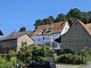 Anwesen mit Nebengebäuden mit 1132qm Grund in...