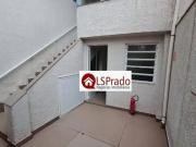 Ao lado do Metro Barra Funda, casa assobrada com 7...