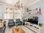 Ap 03 dormitórios com garagem próximo ao Bom Fim