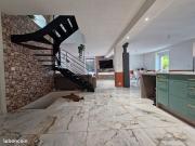 APACH, Maison F5 D' env 165m2 rénover, grand sejour...