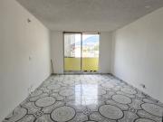 Apartaestudio con balcón en venta. Medellín Centro cerca...
