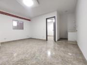 apartaestudio en arriendo en centro. Cod A26557