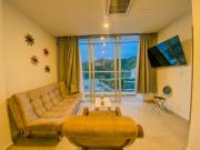 APARTAESTUDIO VACACIONAL DE 2 HABITACIONES, PISO 13, SKY...