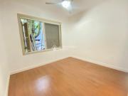 Apartamento2 dormitórios de frente na Conde de Porto Alegre