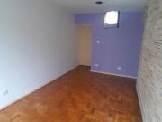 Apartamento 01 dormitório. Prox ao Shopping Frei Caneca....