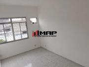 Apartamento 02 quartos, 2â andar, bairro adriana