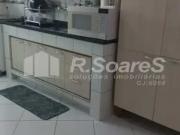 Apartamento 124 m2, com 03 quartos sendo 01 suÃte, mais...