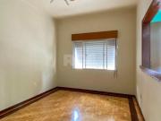 Apartamento 1 dormitório, de frente, com ótima posição...