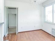 Apartamento, 1 dormitórios, 40 m², em Floresta