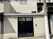 Apartamento 1 Dorms para Alugar 30 m² por R$ 950,00