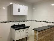 Apartamento 1 Dorms para Alugar 34 m² por R$ 1.300,00