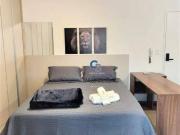 Apartamento 1 Dorms para Alugar 34 m² por R$ 3.400,00