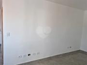 Apartamento 1 Dorms para Alugar 40 m² por R$ 1.780,00