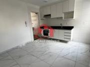 Apartamento 1 Dorms para Alugar 42 m² por R$ 1.550,00