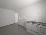 Apartamento, 1 Dorms para Alugar, 65 m² por R$ 1.800,00