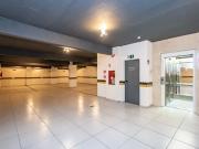 Apartamento 2 dormitórios com vaga, 68 m² por R$...