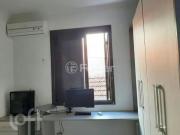 Apartamento, 2 dormitórios, 40.3 m², em Floresta