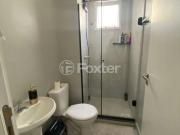 Apartamento, 2 dormitórios, 44 m², em Centro