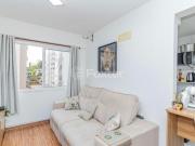 Apartamento, 2 dormitórios, 52 m², em Centro