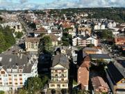 Apartamento, 2 dormitórios, 76 m², em Floresta