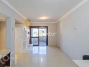 Apartamento, 2 dormitórios, 86 m², em Centro