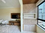 Apartamento, 2 dormitórios, 93 m², em Centro