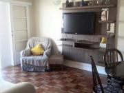 Apartamento 2 dormitórios com sacada, vista para o mar...