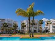 Apartamento 2 dormitorios en campo de golf y piscinas en...