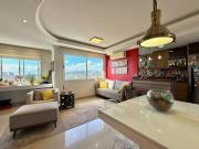 Apartamento / 2 Dormitórios / Suíte / 1 Vaga Coberta /...