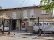 APARTAMENTO 2 DORMITÓRIOS TOTALMENTE REFORMADO NA AZENHA