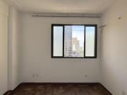 APARTAMENTO 2 DORMITÓRIOS TOTALMENTE REFORMADO NO CENTRO...