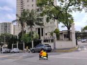 Apartamento, 2 Dorms para Alugar, 49 m² por R$ 2.200,00