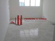 Apartamento 2 Dorms para Alugar 56 m² por R$ 2.400,00