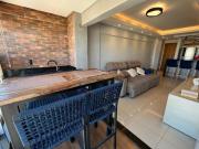 Apartamento 2 Q, 1 S Mobiliado e Decorado | Varanda...