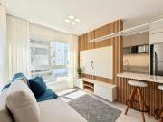 Apartamento 2 suítes poucos passos do mar no bairro Zona...