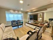 Apartamento, 3 dormitórios, 116.49 m², em Centro