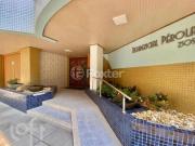 Apartamento, 3 dormitórios, 117 m², em Centro