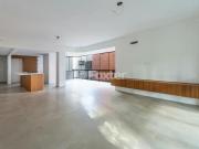 Apartamento, 3 dormitórios, 145.45 m², em Bela Vista