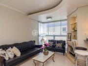 Apartamento, 3 dormitórios, 166 m², em Centro