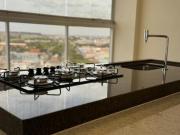 Apartamento, 3 dormitórios, 220 m², em Estação