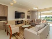 Apartamento, 3 dormitórios, 221.28 m², em Cristal