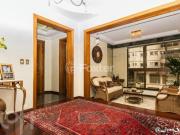 Apartamento, 3 dormitórios, 239.82 m², em Centro