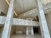 Apartamento, 3 dormitórios, 241.21 m², em Centro