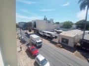 Apartamento 3 dormitórios. 2 banheiros. Sacada. Andar...