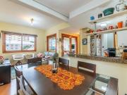 Apartamento 3 dormitórios no Petrópolis semimobiliado 1...