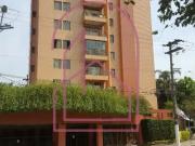 Apartamento, 3 Dorms para Alugar, 100 m² por R$ 4.840,00