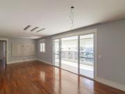 Apartamento 3 Dorms para Alugar 122 m² por R$ 5.500,00